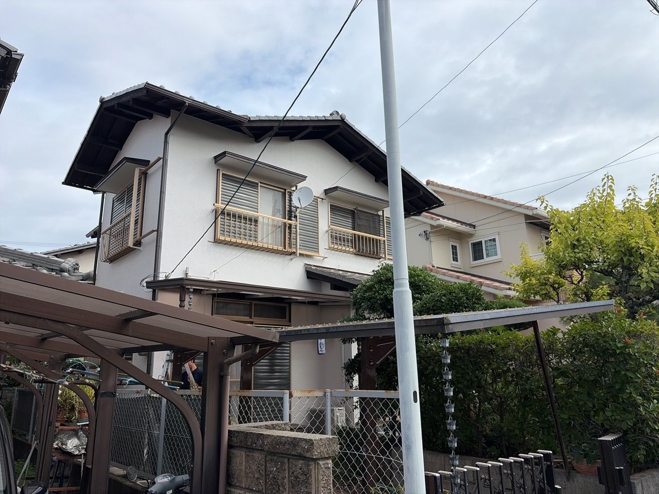 外壁塗装・屋根修理・レインセラー