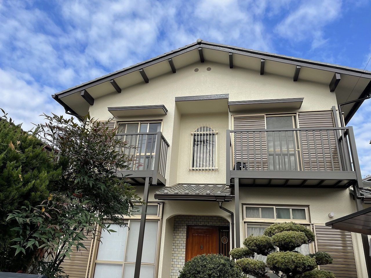 外壁塗装とバルコニー工事