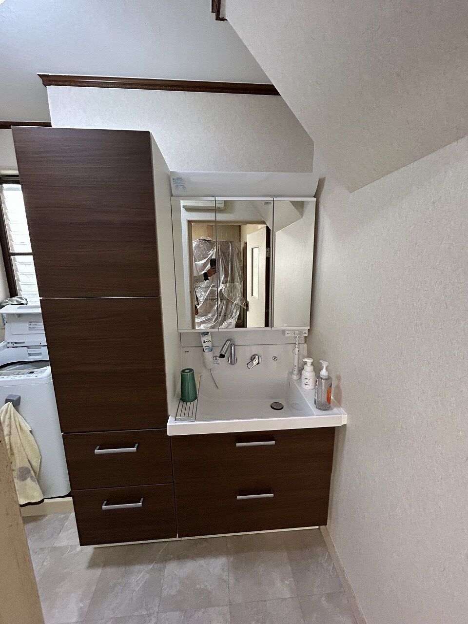 洗面化粧台取替